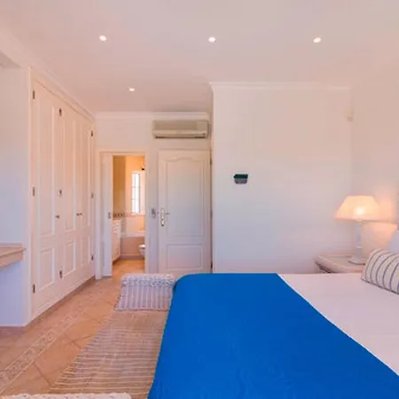 Oceans 8 Duplex Βίλα